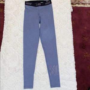 NWT Nike Victory Baselayer Tight Fit Legging - XS